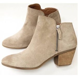 Frye Ash (Tan) Suede Judith Zip Boots